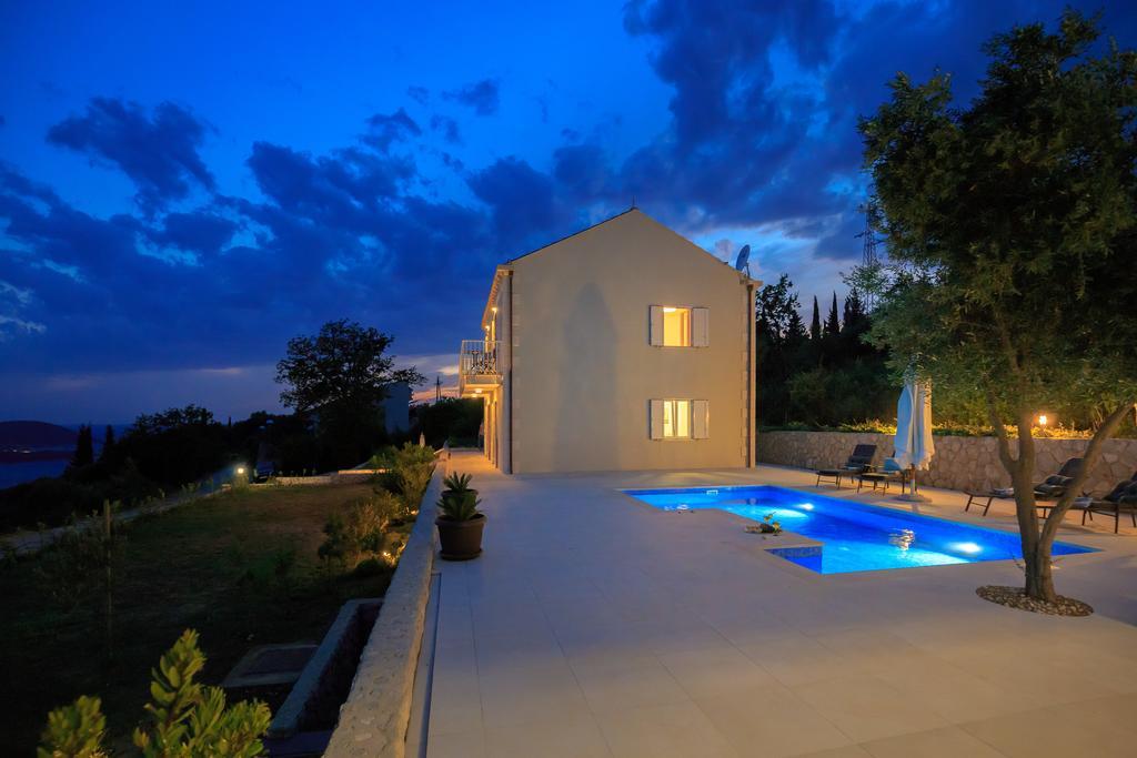 Hedera Estate, Villa Hedera VII Затон Екстериор снимка