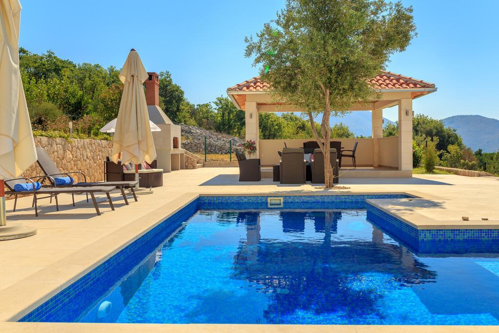 Hedera Estate, Villa Hedera VII Затон Екстериор снимка