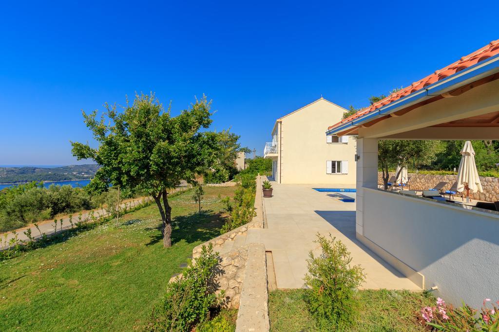Hedera Estate, Villa Hedera VII Затон Екстериор снимка